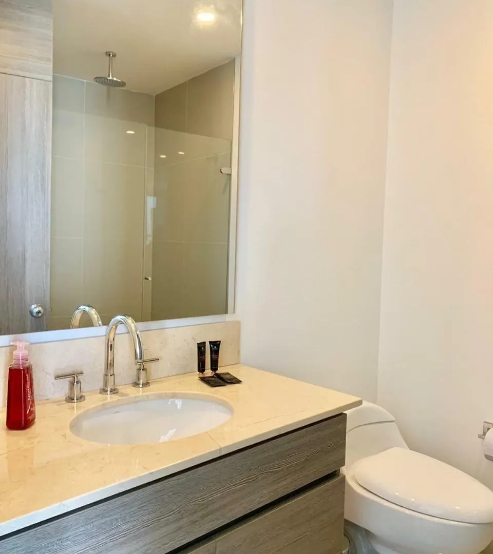 Apartment 1 Bedroom Beach Front Luxury Apt Jacuzzi 32Fl Bocagrande Cartagena